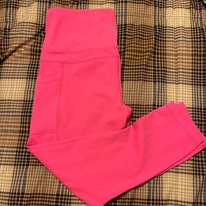 Zyia hot pink capri light n tight size 4